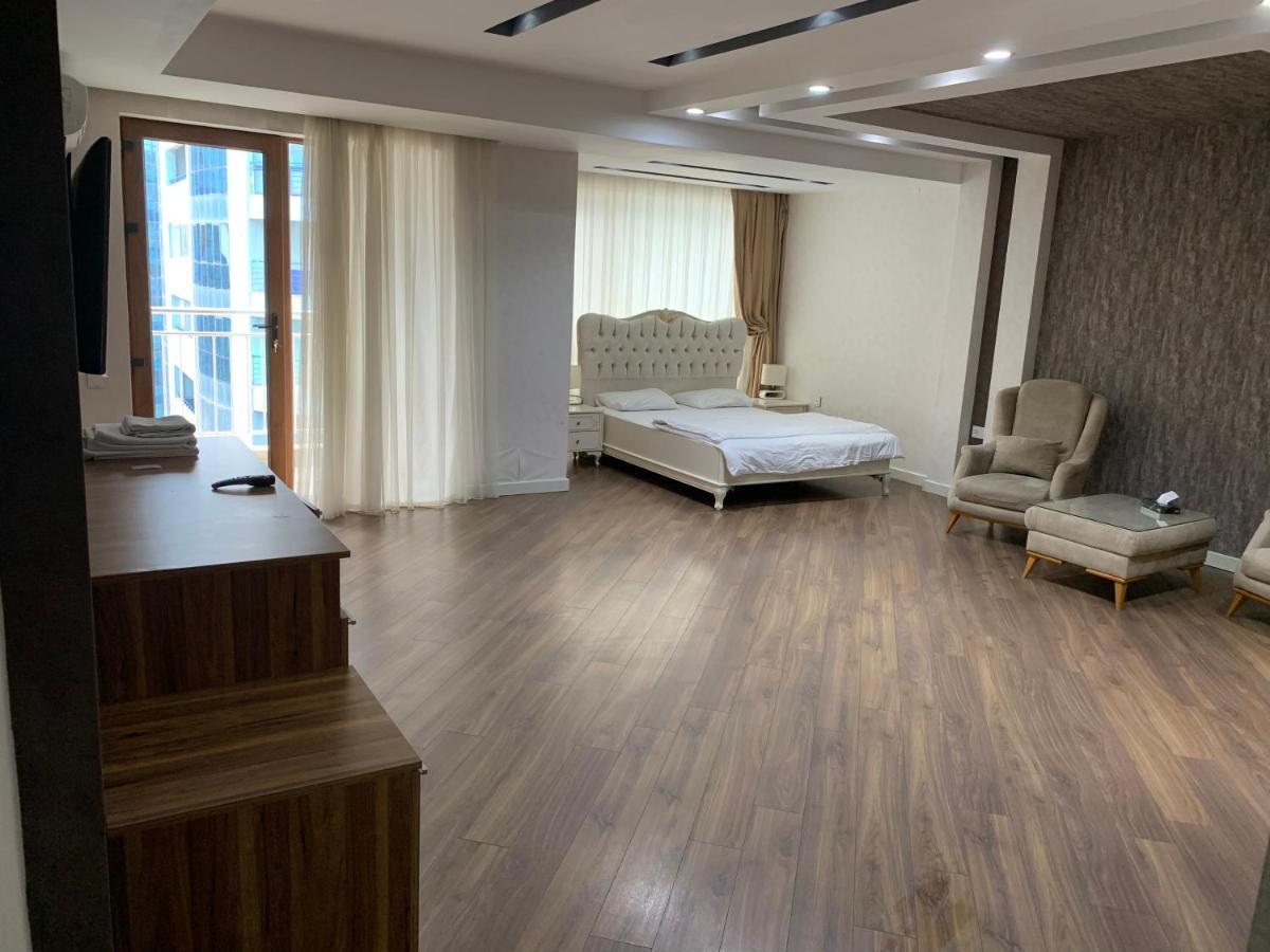 באקו Park Azure Apartment Deluxe 2 Bedroom מראה חיצוני תמונה
