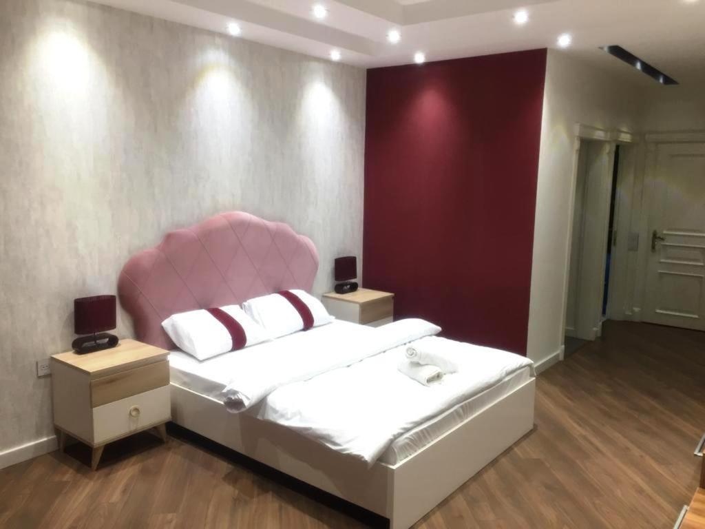 באקו Park Azure Apartment Deluxe 2 Bedroom מראה חיצוני תמונה