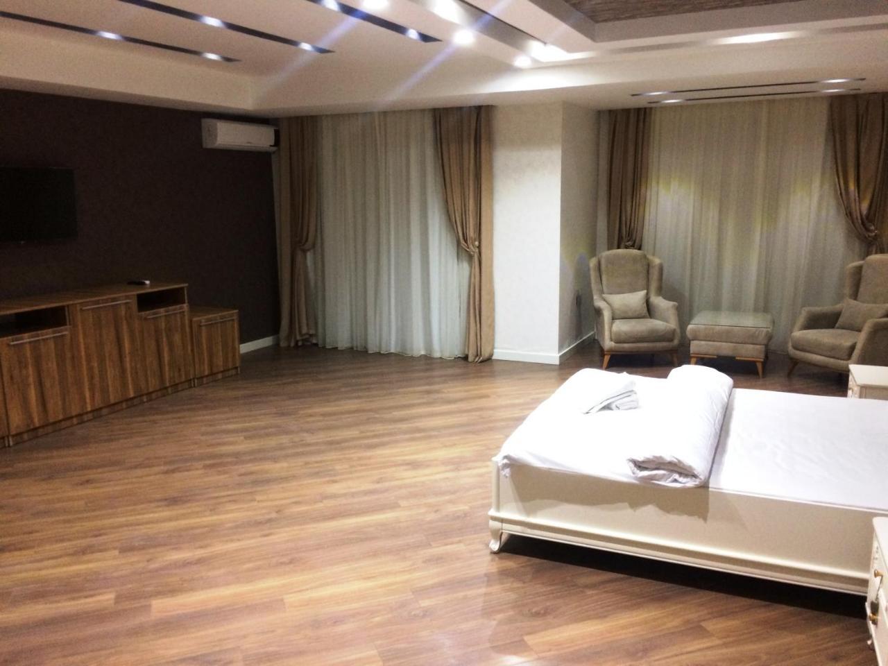 באקו Park Azure Apartment Deluxe 2 Bedroom מראה חיצוני תמונה