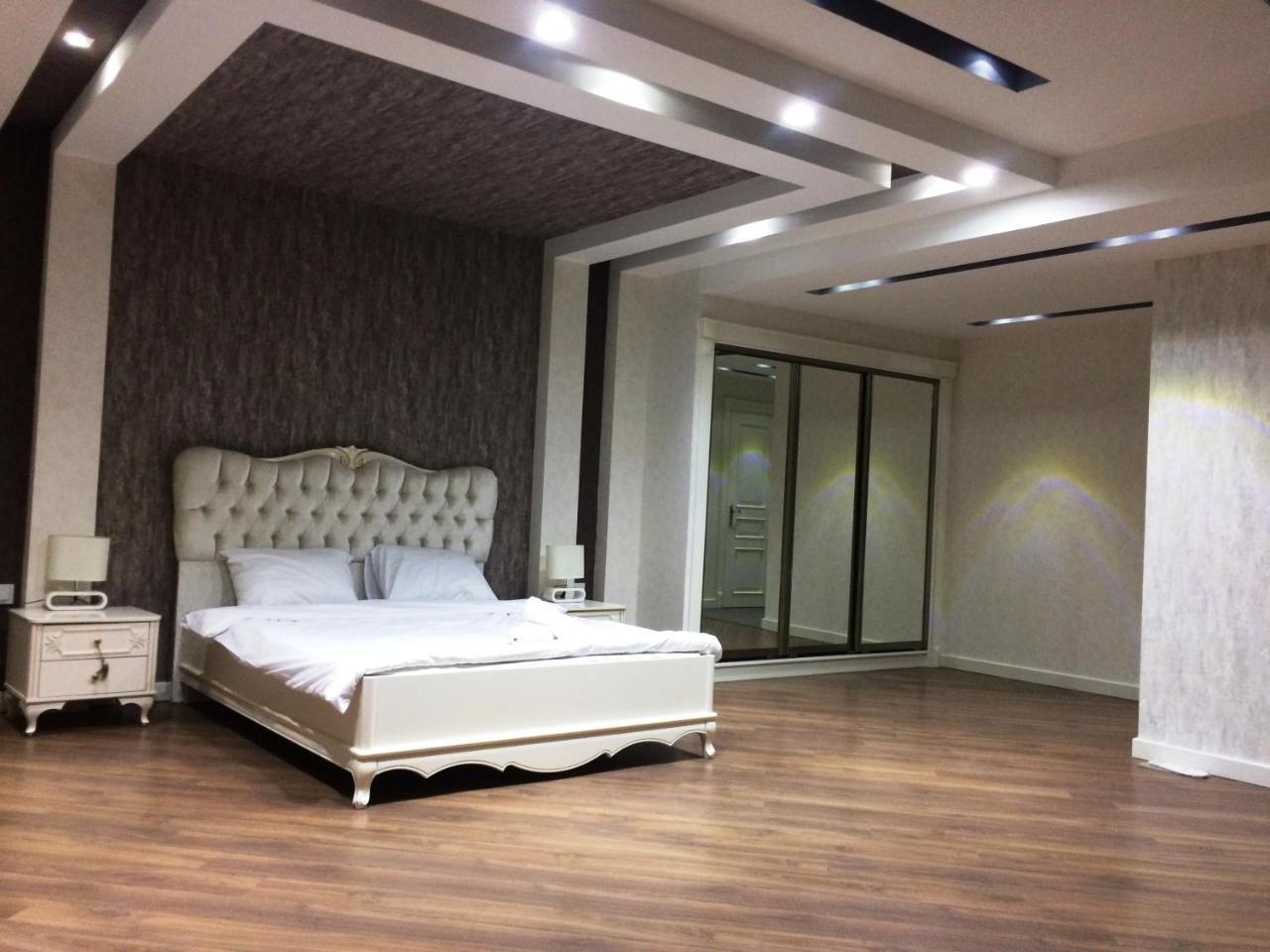 באקו Park Azure Apartment Deluxe 2 Bedroom מראה חיצוני תמונה