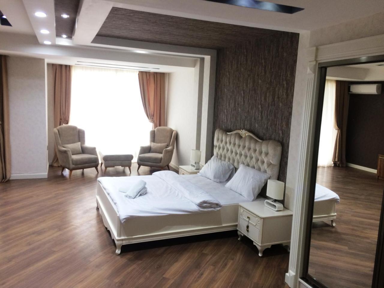 באקו Park Azure Apartment Deluxe 2 Bedroom מראה חיצוני תמונה